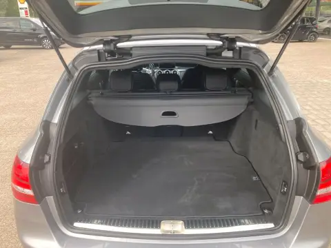C 220 d T AMG+KAMERA+AHK+LED+BURMESTER+EASYPACK+