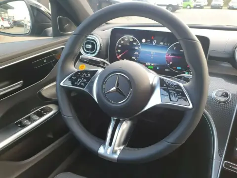 C 300 d Lim +NIGHT+DIG LIGHT+BURMESTER+360 KAM+