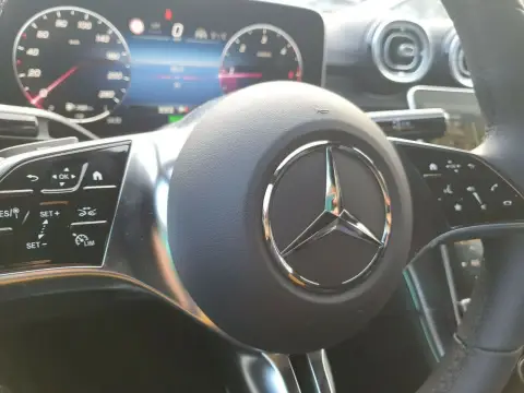 C 300 d Lim +NIGHT+DIG LIGHT+BURMESTER+360 KAM+