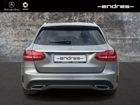 C 220 d T AMG+KAMERA+AHK+LED+BURMESTER+EASYPACK+