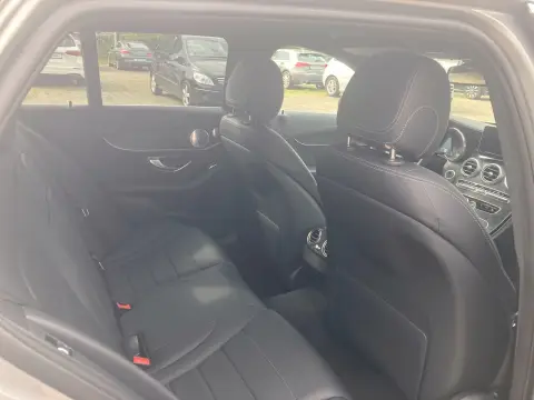 C 220 d T AMG+KAMERA+AHK+LED+BURMESTER+EASYPACK+
